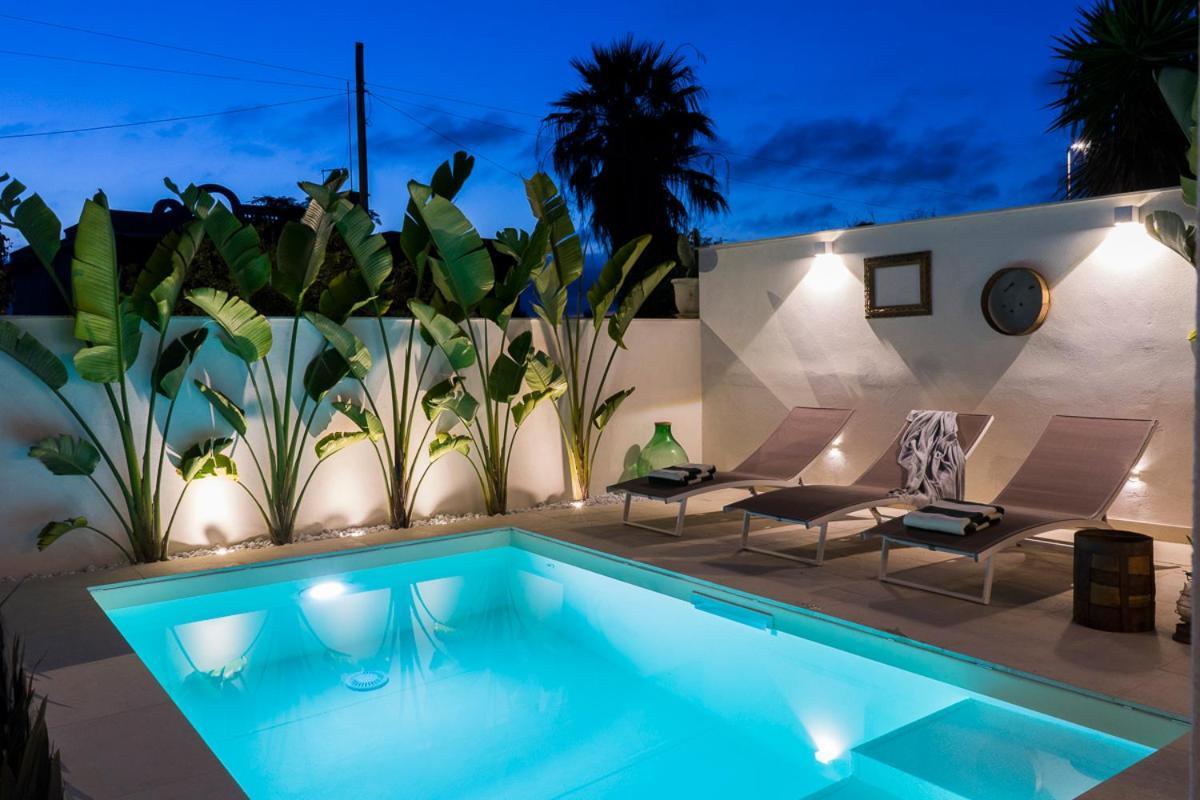 Delle Palme Con Piscina Privata *